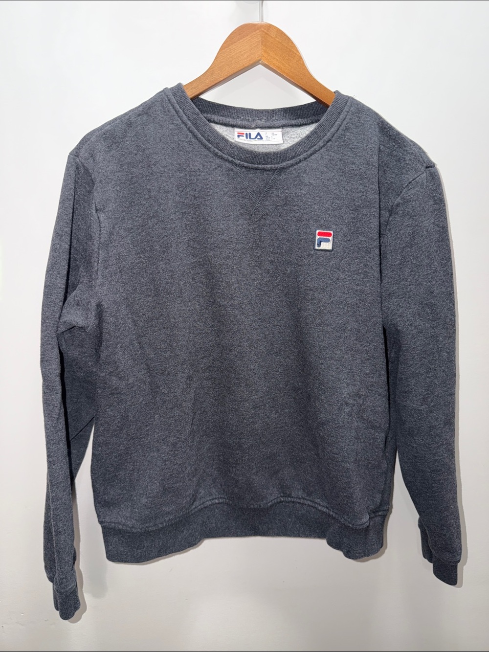 FILA Dark Gray Crewneck Sweatshirt with Small Logo Size L 23.5x24